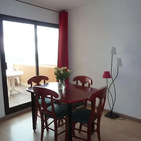 Location Vue Du Samedi Au Samedi, Clim, Parking, Piscine, * كولِيورْ